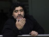  المدرب مارادونا يصل الى دبي لقيادة الوصل الاماراتي