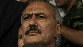 نائب الرئيس سيوقع على المبادرة الخليجيه خلال اسبوع والضمانات التي طلبها صالح بقاء ابنه احمد في الحكومة المقبله